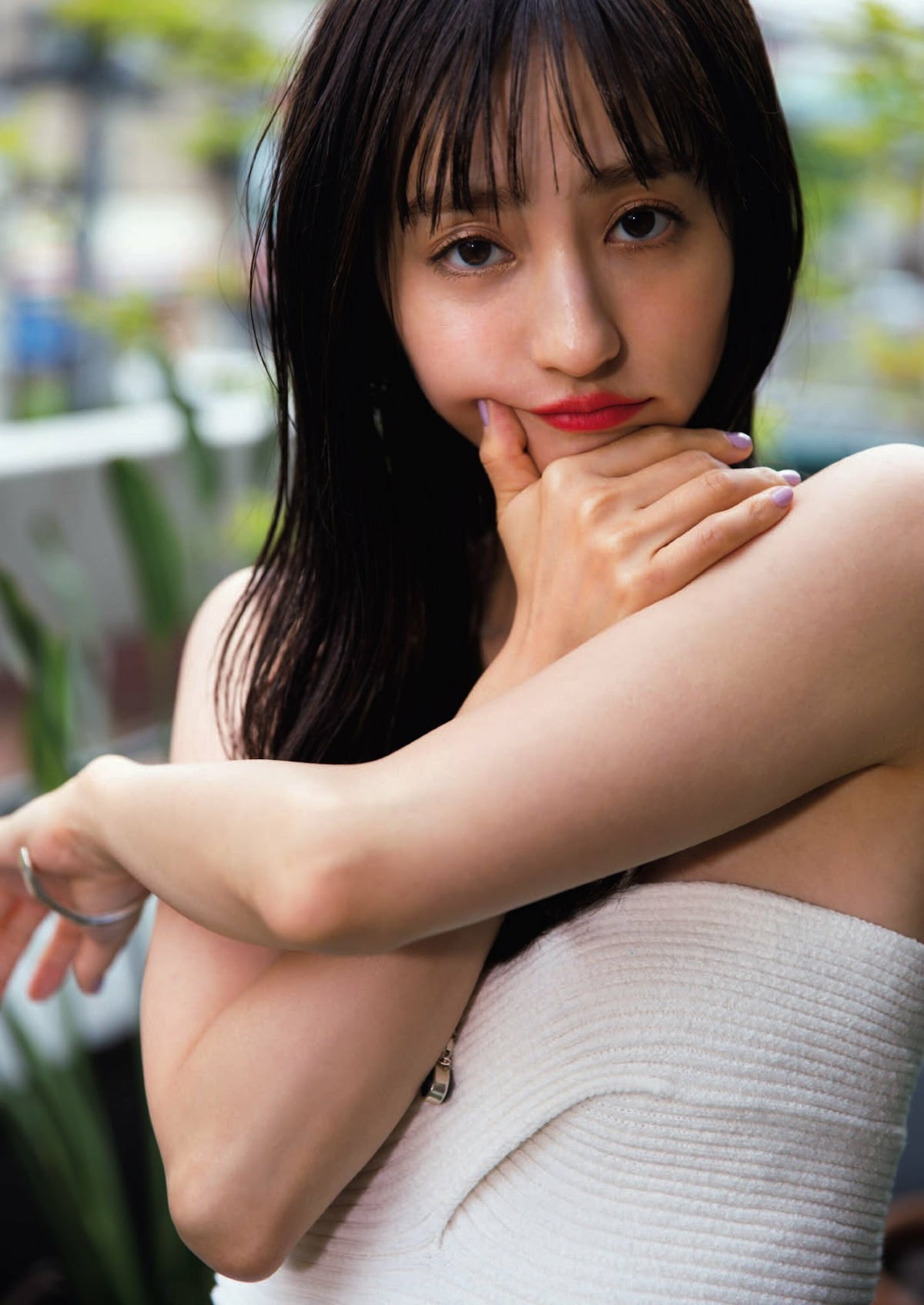 堀田茜, Shukan Bunshun 2023.05.25 (週刊文春 2023年5月25日号)